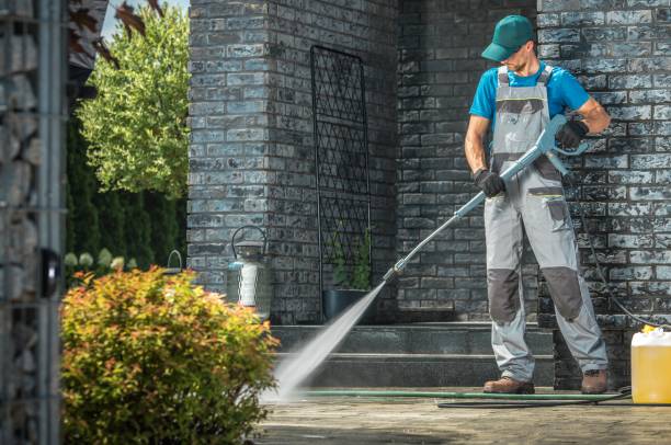 Best Animal Enclosure Cleaning  in Seacliff, CA
